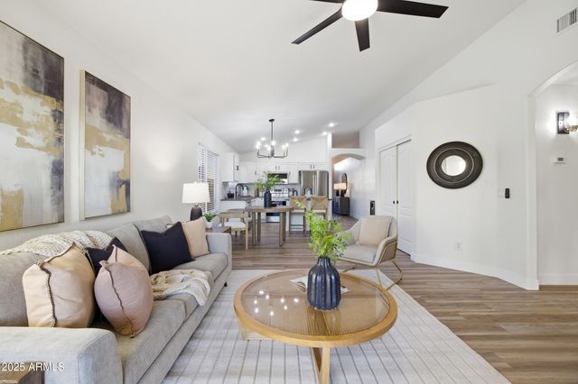 17012 S 27TH Place, Phoenix, AZ 85048