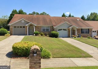 272 Olde Oaks Lane, Riverdale, GA 30274