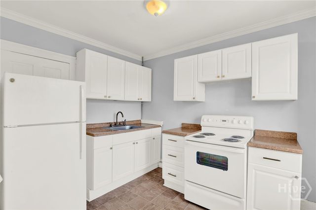 9 E Gordon Street 3, Savannah, GA 31401