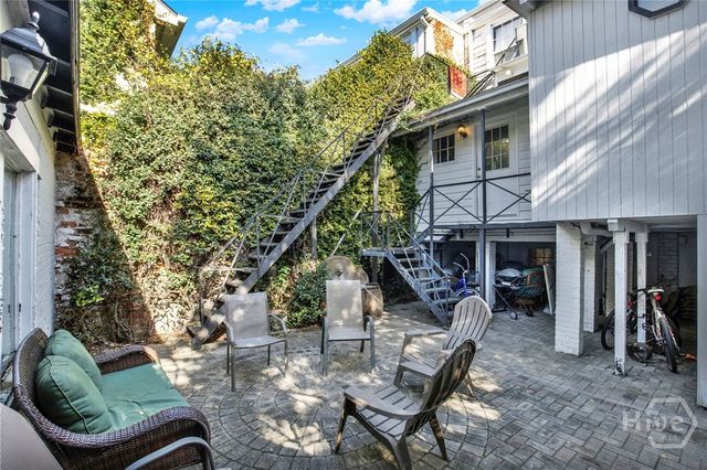 9 E Gordon Street 3, Savannah, GA 31401