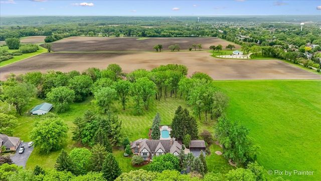 3 Auburn Lane, Barrington Hills, IL 60010
