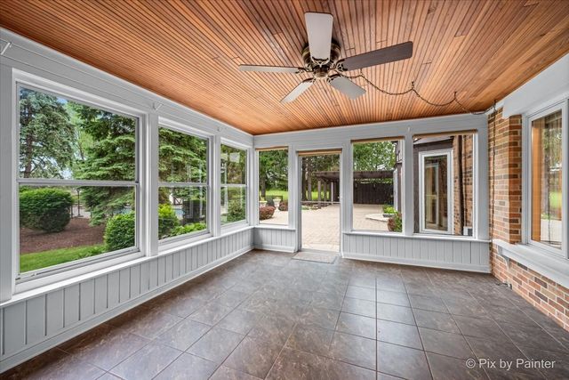3 Auburn Lane, Barrington Hills, IL 60010