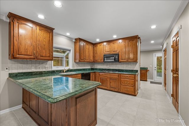 3 Auburn Lane, Barrington Hills, IL 60010