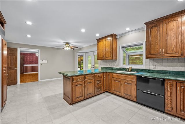3 Auburn Lane, Barrington Hills, IL 60010