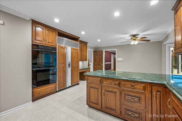 3 Auburn Lane, Barrington Hills, IL 60010