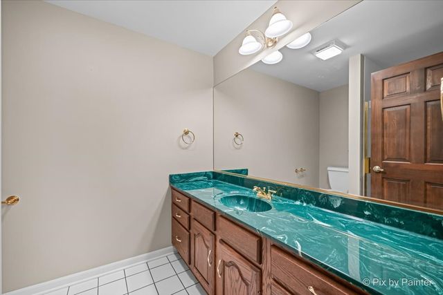 3 Auburn Lane, Barrington Hills, IL 60010