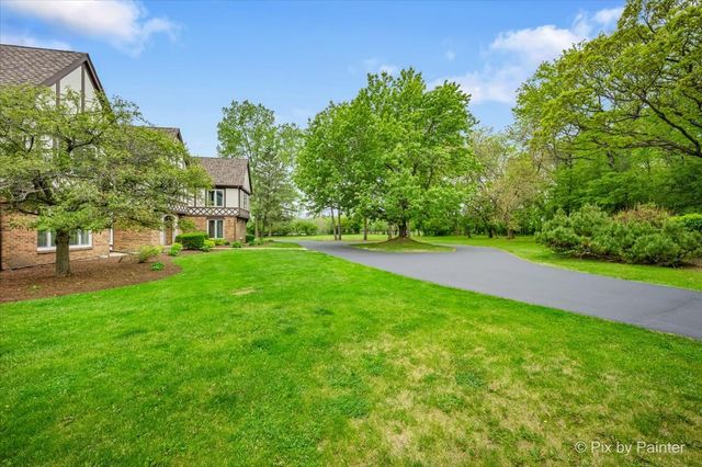 3 Auburn Lane, Barrington Hills, IL 60010