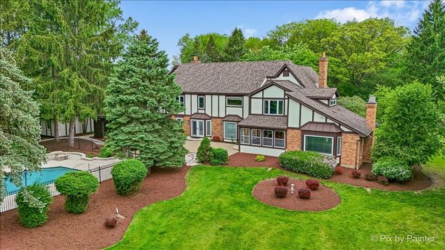 3 Auburn Lane, Barrington Hills, IL 60010
