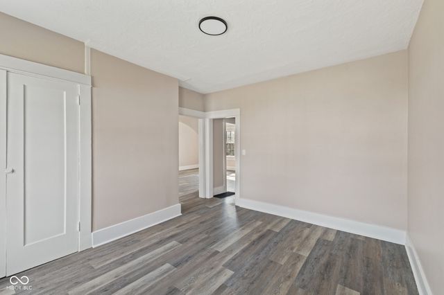 320 Lockerbie Street, Mooresville, IN 46158