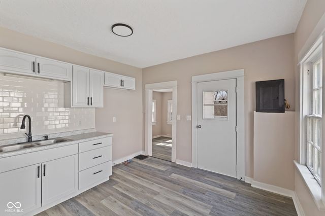 320 Lockerbie Street, Mooresville, IN 46158