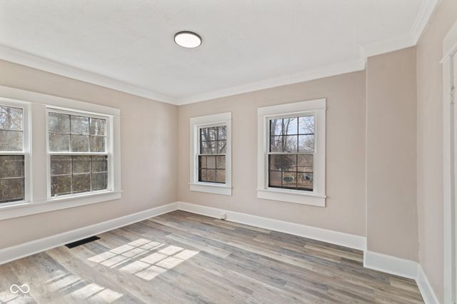 320 Lockerbie Street, Mooresville, IN 46158