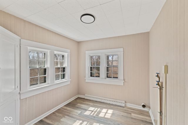 320 Lockerbie Street, Mooresville, IN 46158