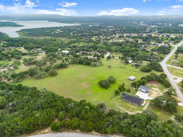 3905 Broken Arrow DR, Harker Heights, TX 76548