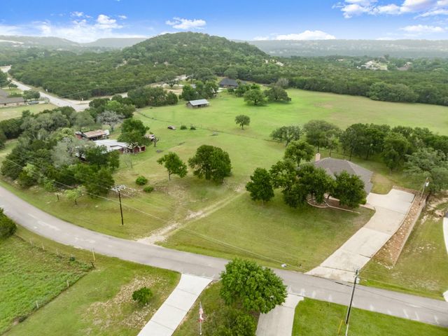3905 Broken Arrow DR, Harker Heights, TX 76548