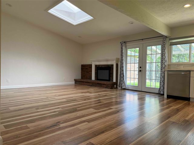 2917 Esquire Lane, Garland, TX 75044