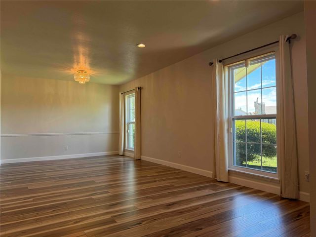 2917 Esquire Lane, Garland, TX 75044