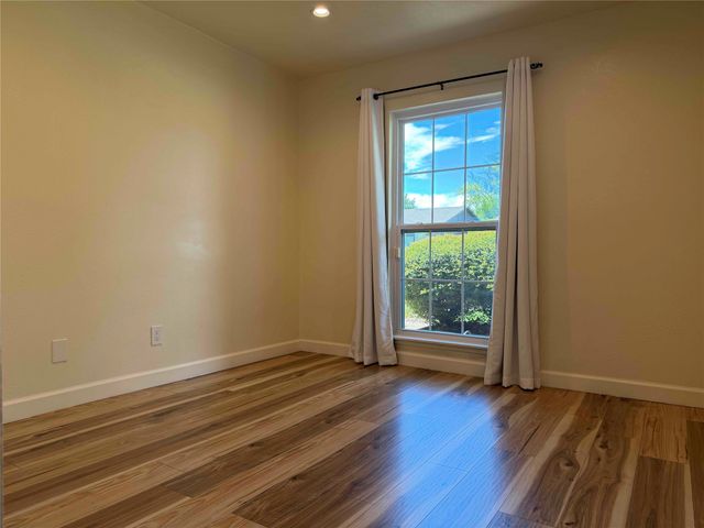 2917 Esquire Lane, Garland, TX 75044