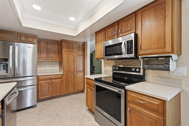 12104 99TH AVENUE, Seminole, FL 33772
