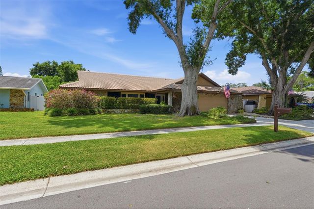 12104 99TH AVENUE, Seminole, FL 33772