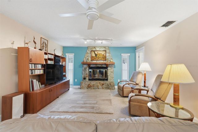 12104 99TH AVENUE, Seminole, FL 33772