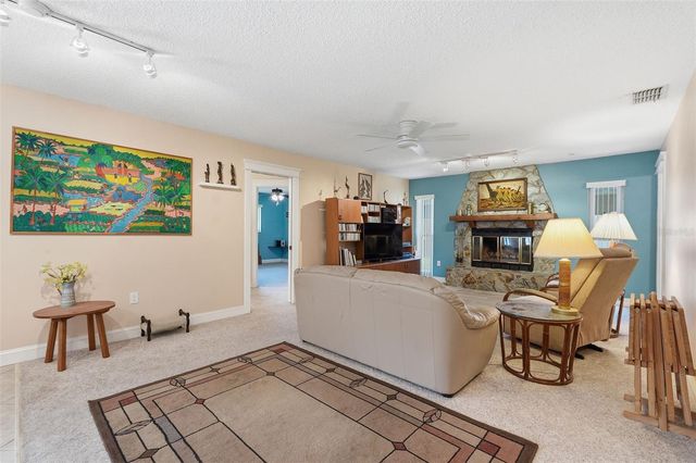 12104 99TH AVENUE, Seminole, FL 33772