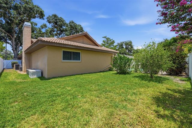 12104 99TH AVENUE, Seminole, FL 33772