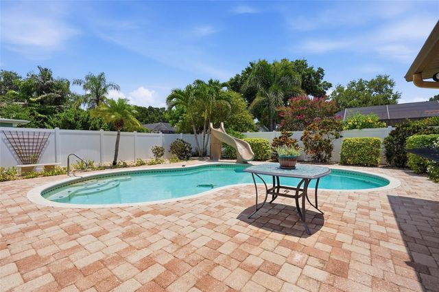 12104 99TH AVENUE, Seminole, FL 33772