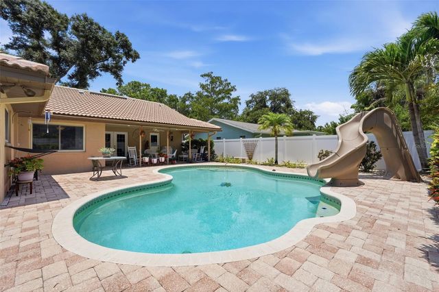 12104 99TH AVENUE, Seminole, FL 33772