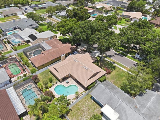 12104 99TH AVENUE, Seminole, FL 33772