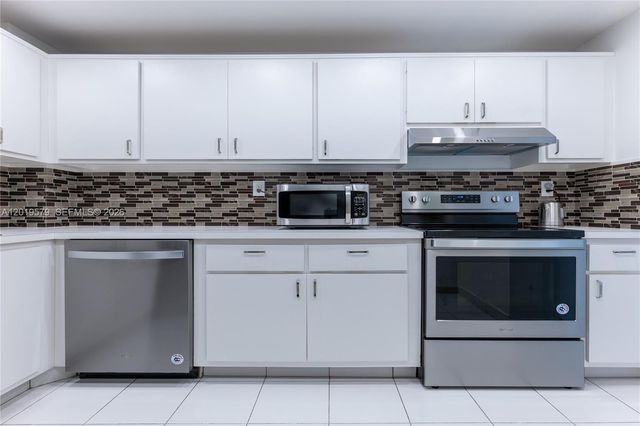 500 Three Islands Blvd 1110, Hallandale Beach, FL 33009