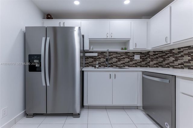 500 Three Islands Blvd 1110, Hallandale Beach, FL 33009