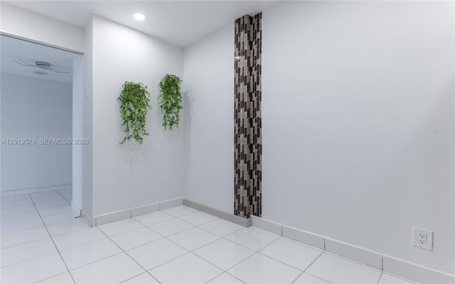 500 Three Islands Blvd 1110, Hallandale Beach, FL 33009