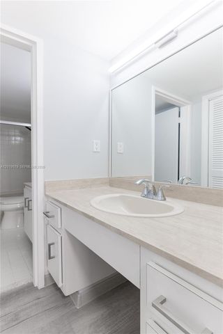 500 Three Islands Blvd 1110, Hallandale Beach, FL 33009