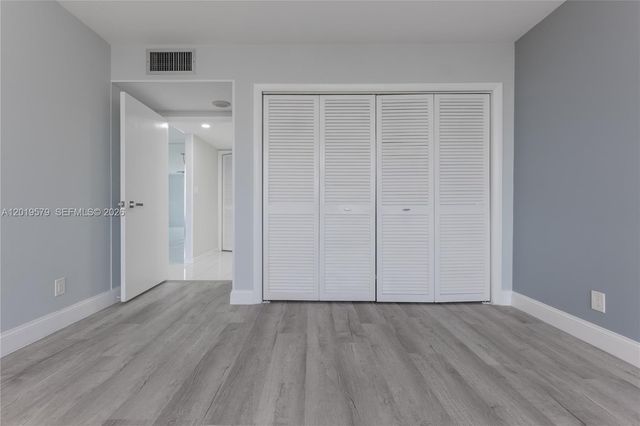 500 Three Islands Blvd 1110, Hallandale Beach, FL 33009