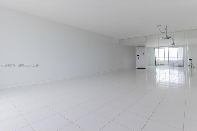 500 Three Islands Blvd 1110, Hallandale Beach, FL 33009