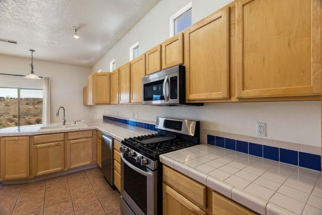 10905 Carreta Drive NW, Albuquerque, NM 87114