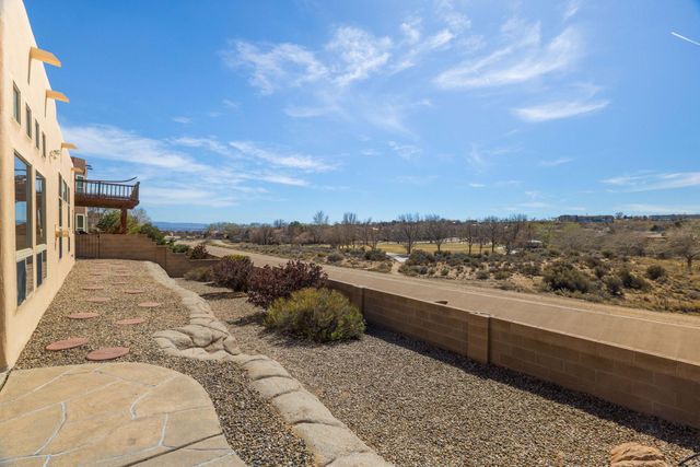 10905 Carreta Drive NW, Albuquerque, NM 87114