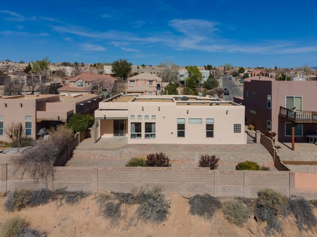 10905 Carreta Drive NW, Albuquerque, NM 87114