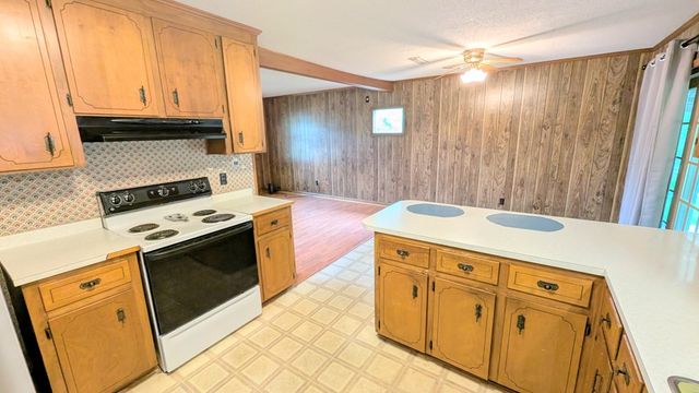 4831 Fortner St, Dothan, AL 36305