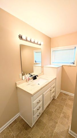 4831 Fortner St, Dothan, AL 36305