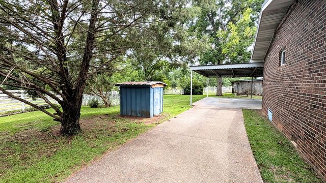 4831 Fortner St, Dothan, AL 36305