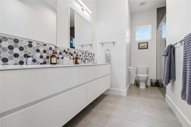 2373 PROSPECT STREET, Sarasota, FL 34239