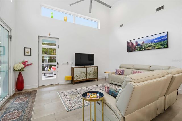 2373 PROSPECT STREET, Sarasota, FL 34239