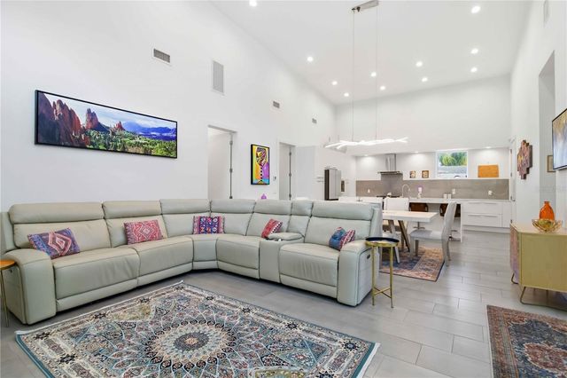 2373 PROSPECT STREET, Sarasota, FL 34239
