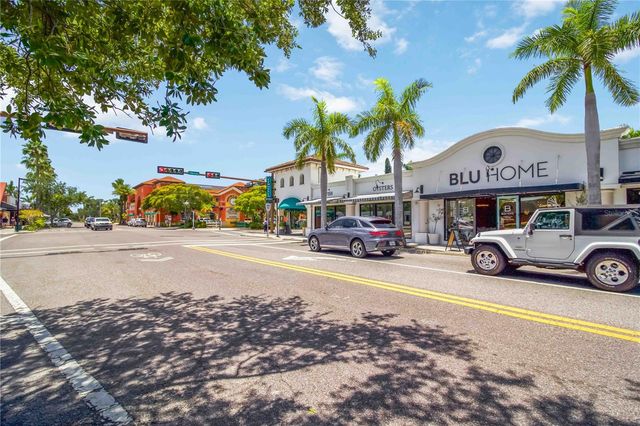 2373 PROSPECT STREET, Sarasota, FL 34239