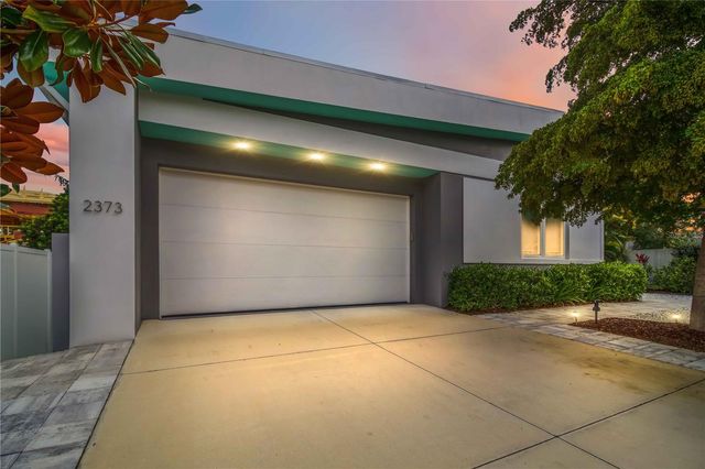 2373 PROSPECT STREET, Sarasota, FL 34239