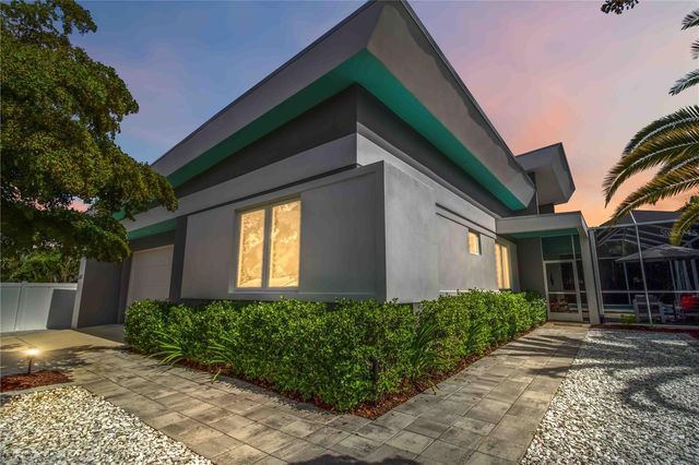 2373 PROSPECT STREET, Sarasota, FL 34239