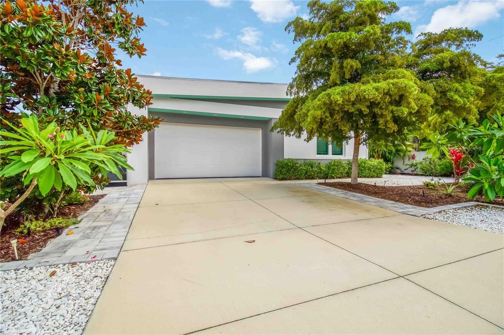 2373 PROSPECT STREET, Sarasota, FL 34239