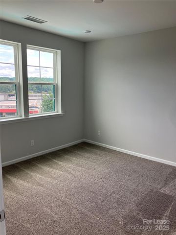 4455 Reed Creek Drive 304, Sherrills Ford, NC 28673