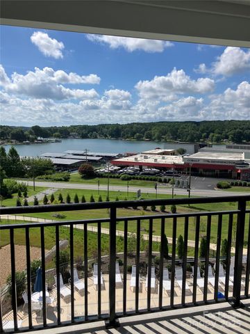 4455 Reed Creek Drive 304, Sherrills Ford, NC 28673